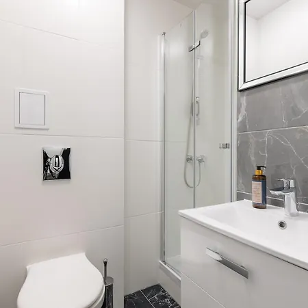 Rent Like - Zgoda 13 Apartment Warsaw